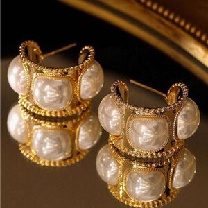 Vintage Baroque Pearl Cushion Earrings